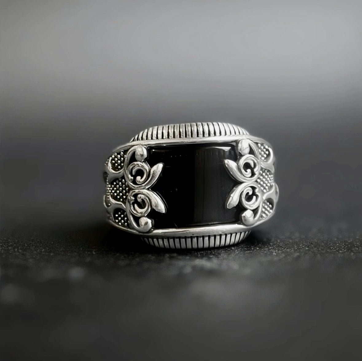 Anillo Stygian