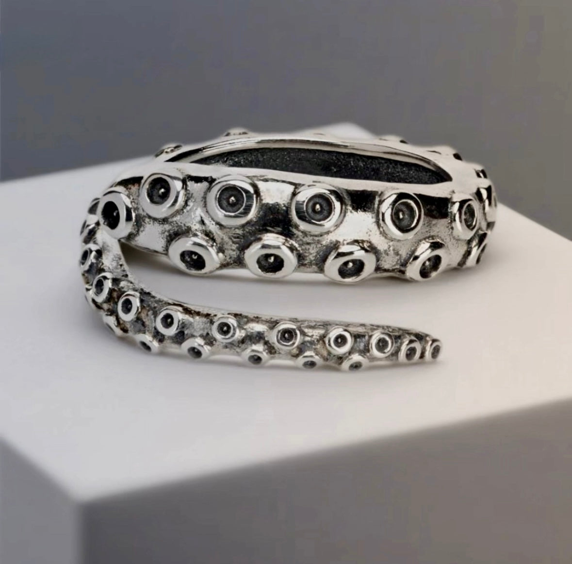 Anillo Kraken