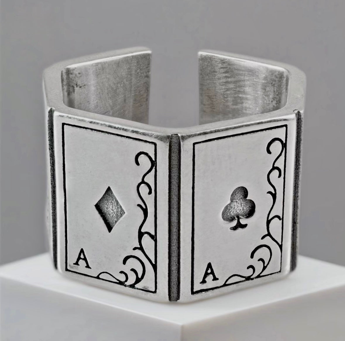 Anillo Aetherna Fortuna