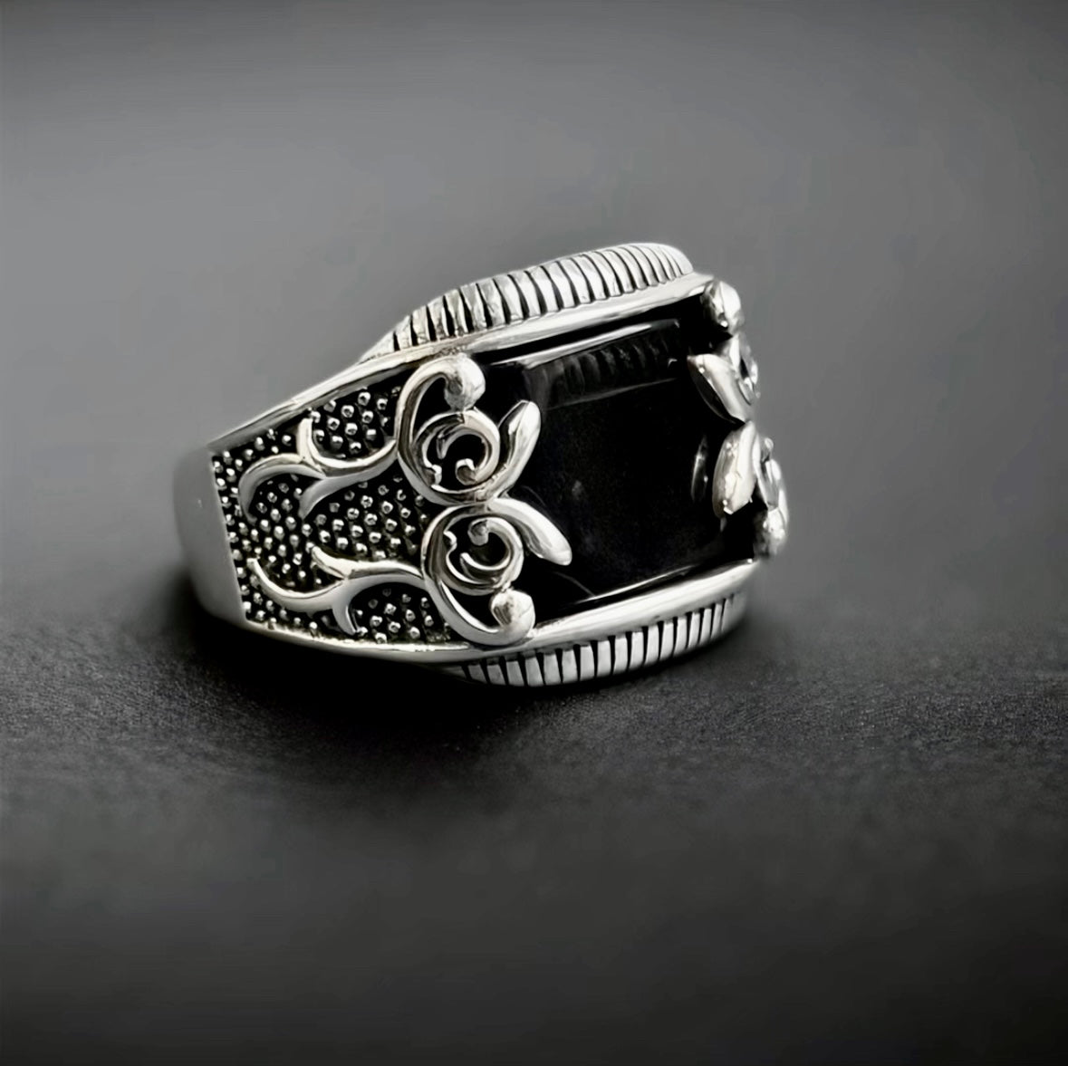 Anillo Stygian