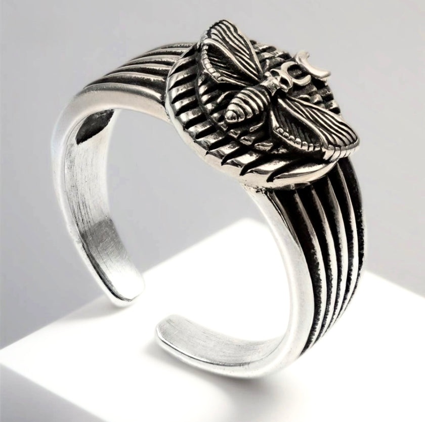 Anillo Atra Noctis